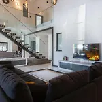 5 Bedroom Luxury With Private Pool Hot Tub Villa