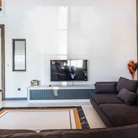 5 Bedroom Luxury With Private Pool Hot Tub Kas