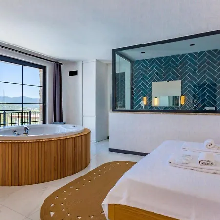 Villa 5 Bedroom Luxury With Private Pool Hot Tub