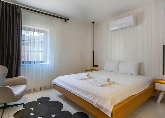 Villa 5 Bedroom Luxury With Private Pool Hot Tub Kaş