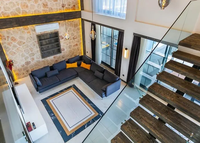 5 Bedroom Luxury With Private Pool Hot Tub Villa Kaş