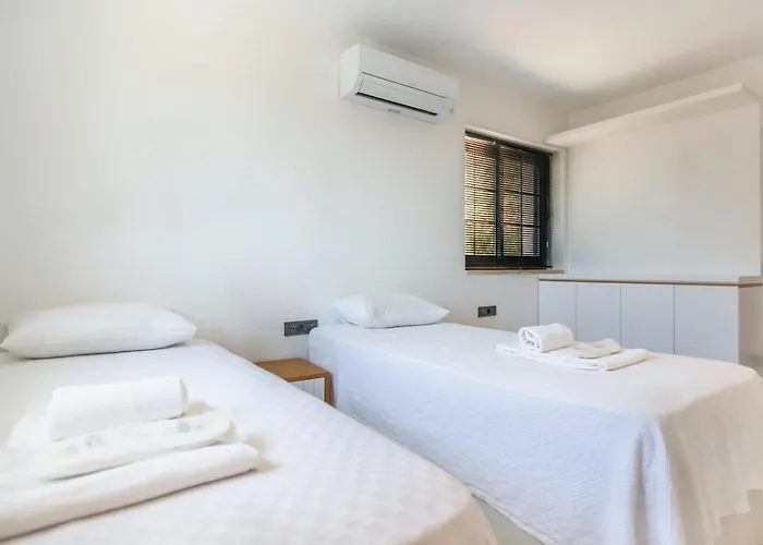 5 Bedroom Luxury With Private Pool Hot Tub * Kaş